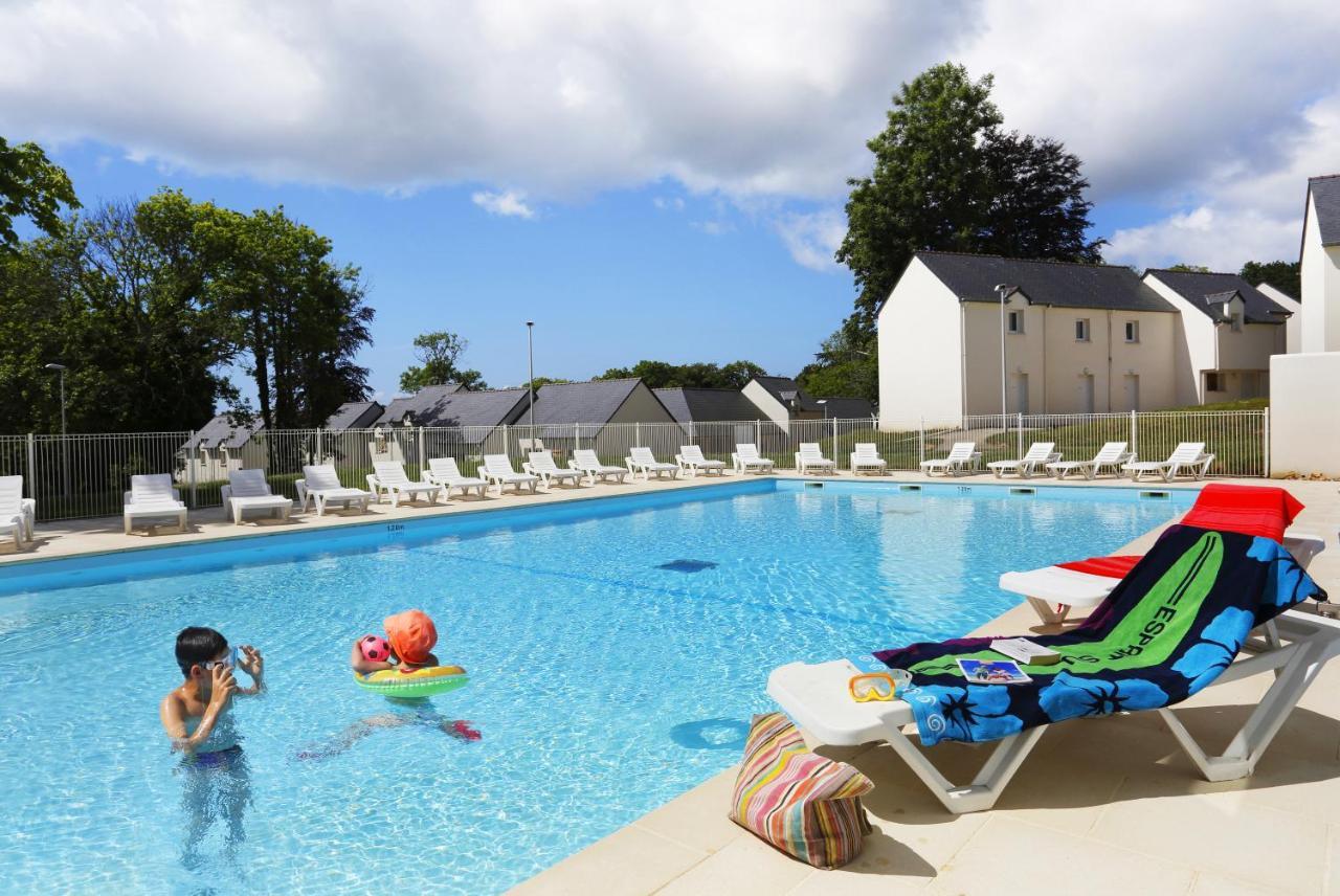 Terres De France Le Domaine De La Baie Hotel Audierne Bagian luar foto